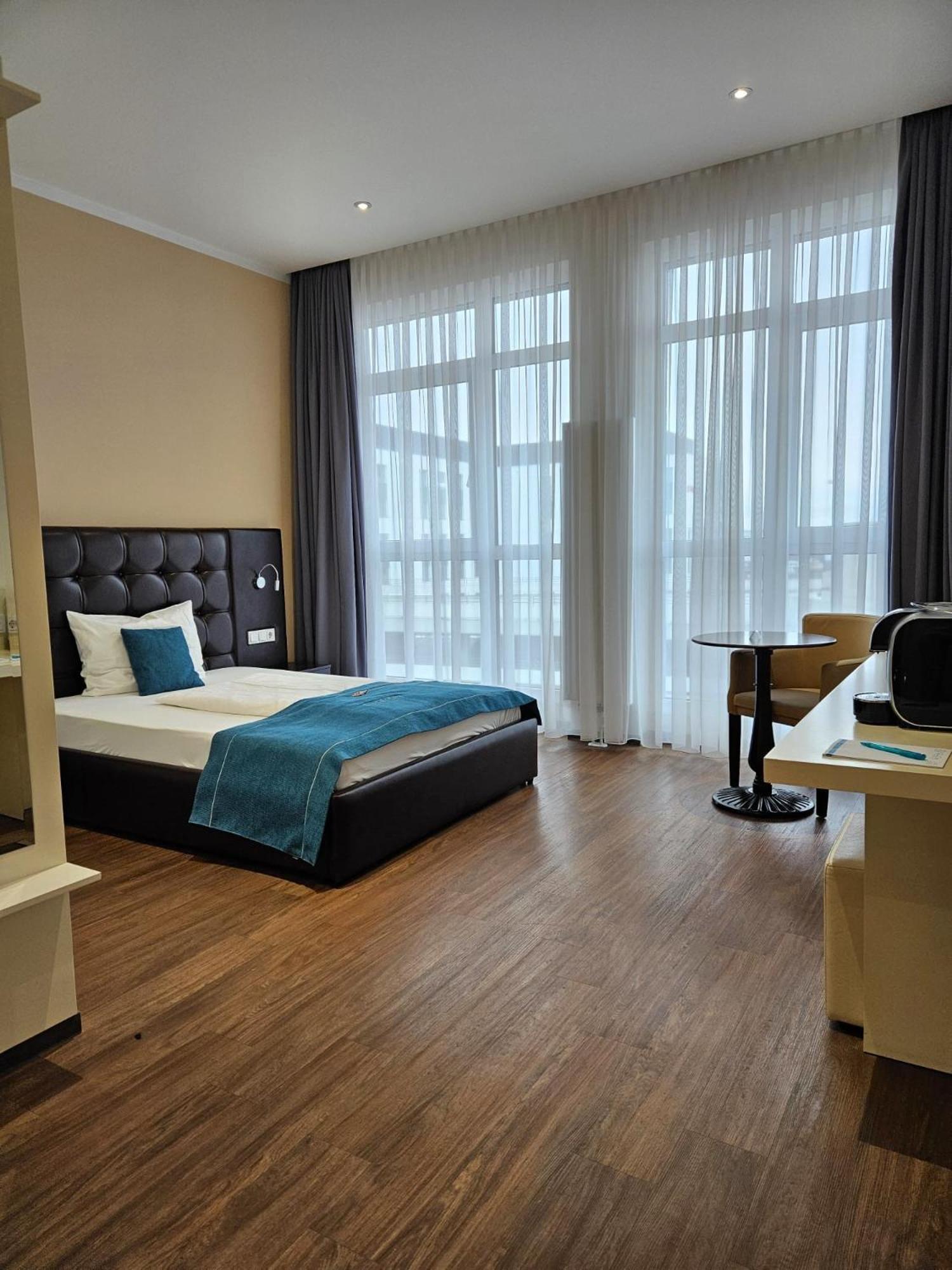 Rheincity Hotel & Boardinghouse Ludwigshafen am Rhein Zewnętrze zdjęcie